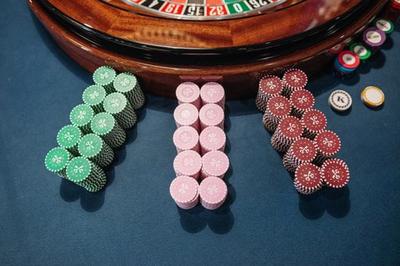 game crypto Debet